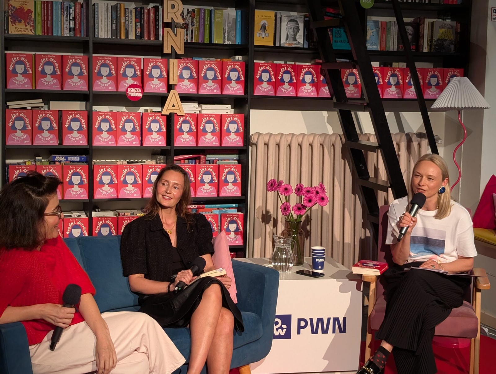 Spotkanie promujące książkę “Wredne dziewczyny i Twoja córka”. Od lewej: Olga Kwiecińska, Marta Majchrzak, Katarzyna Dąbrowska, redaktorka naczelna Glamour; Fot. Beata Igielska